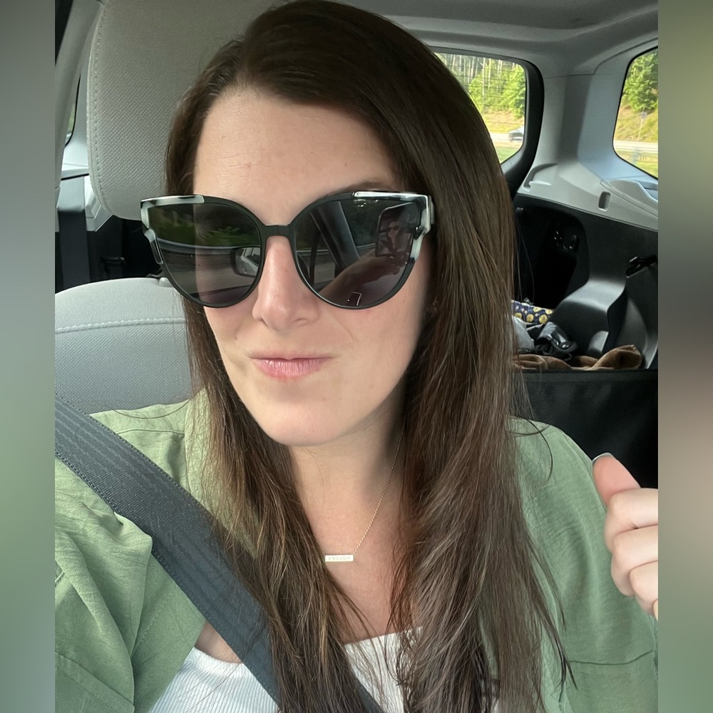 Meet your Posher, Amanda